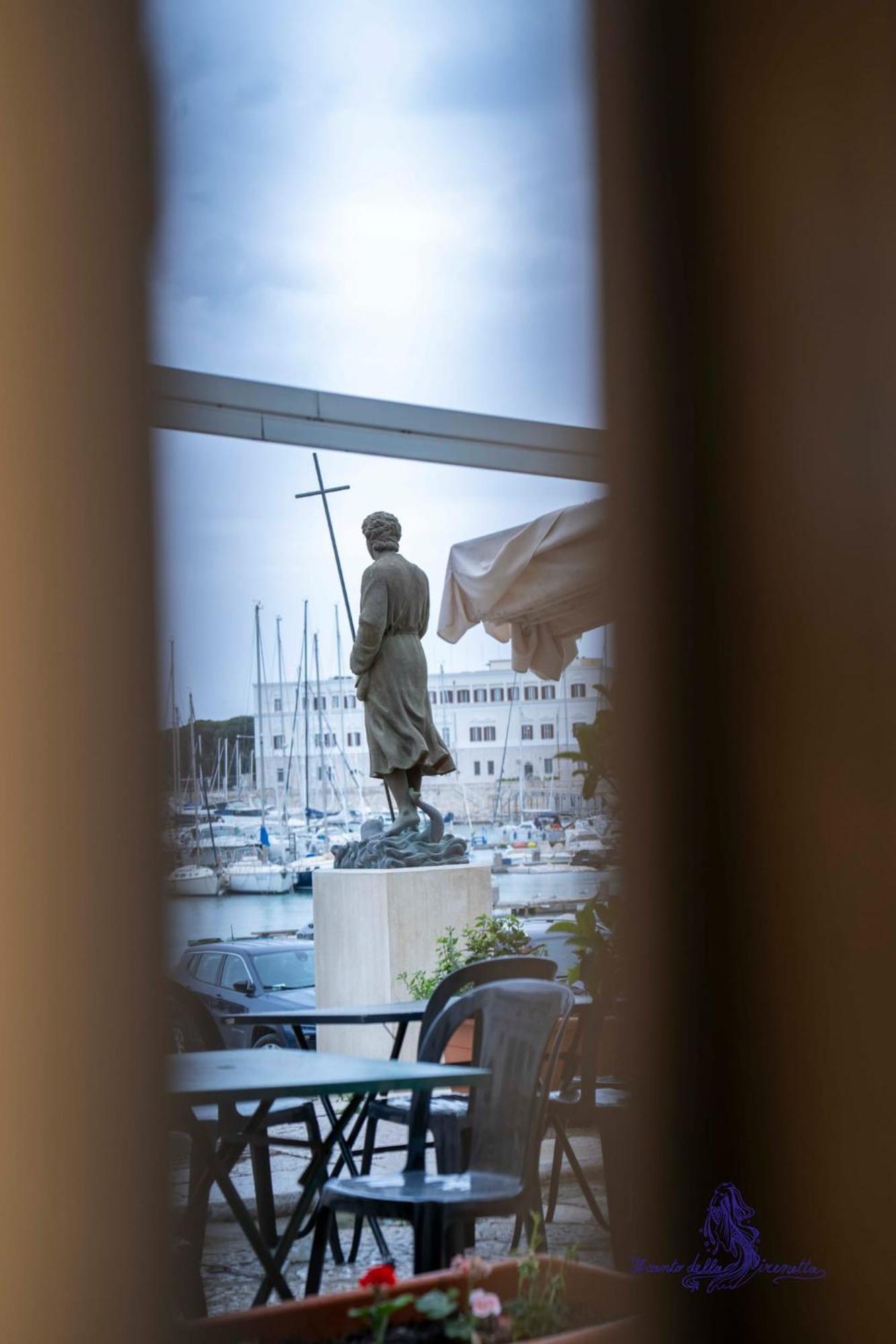 Il Canto Della Sirenetta Trani Esterno foto